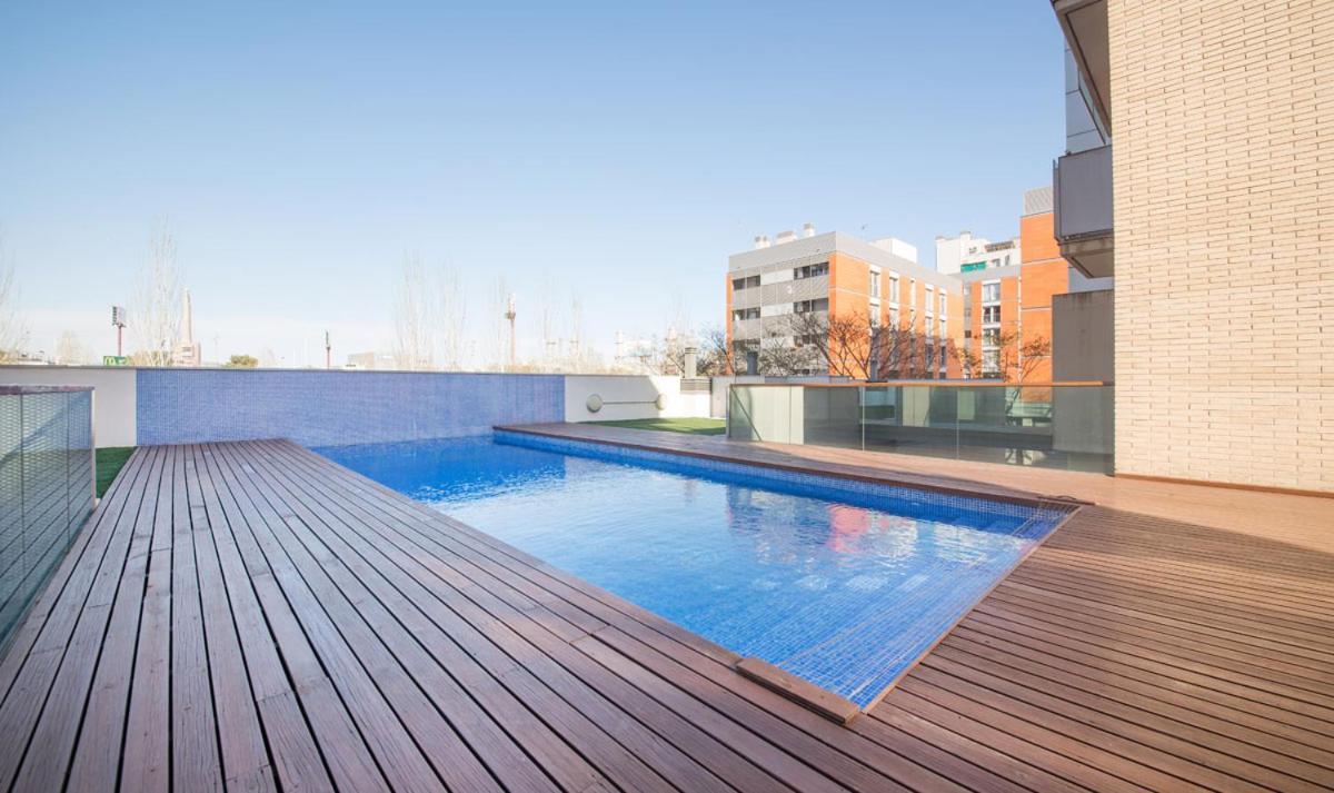 Large Terrace Luxury Apartment Sant Adrià de Besòs Extérieur photo